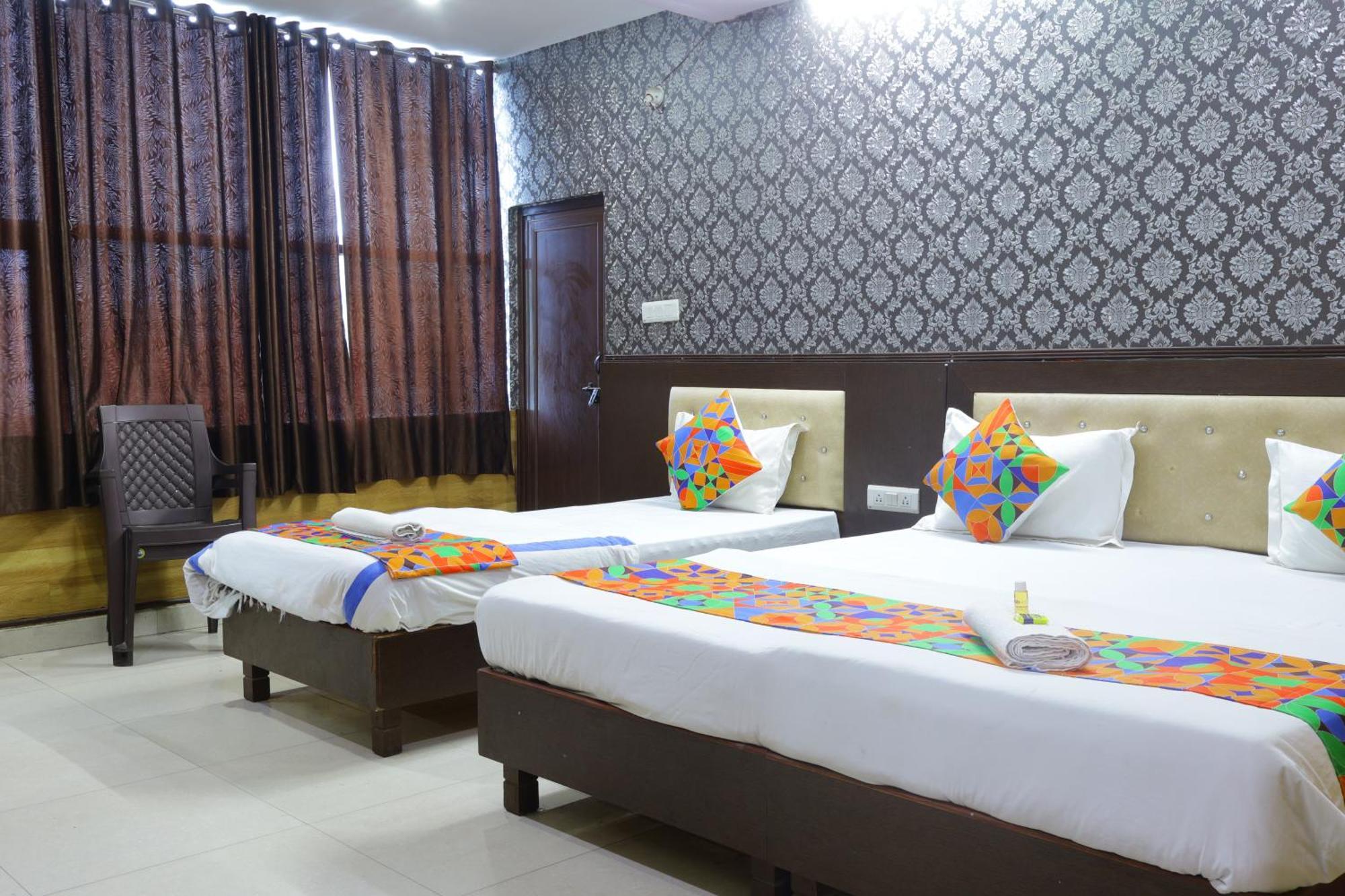 Trpotels Subhmagal Gwalior Extérieur photo