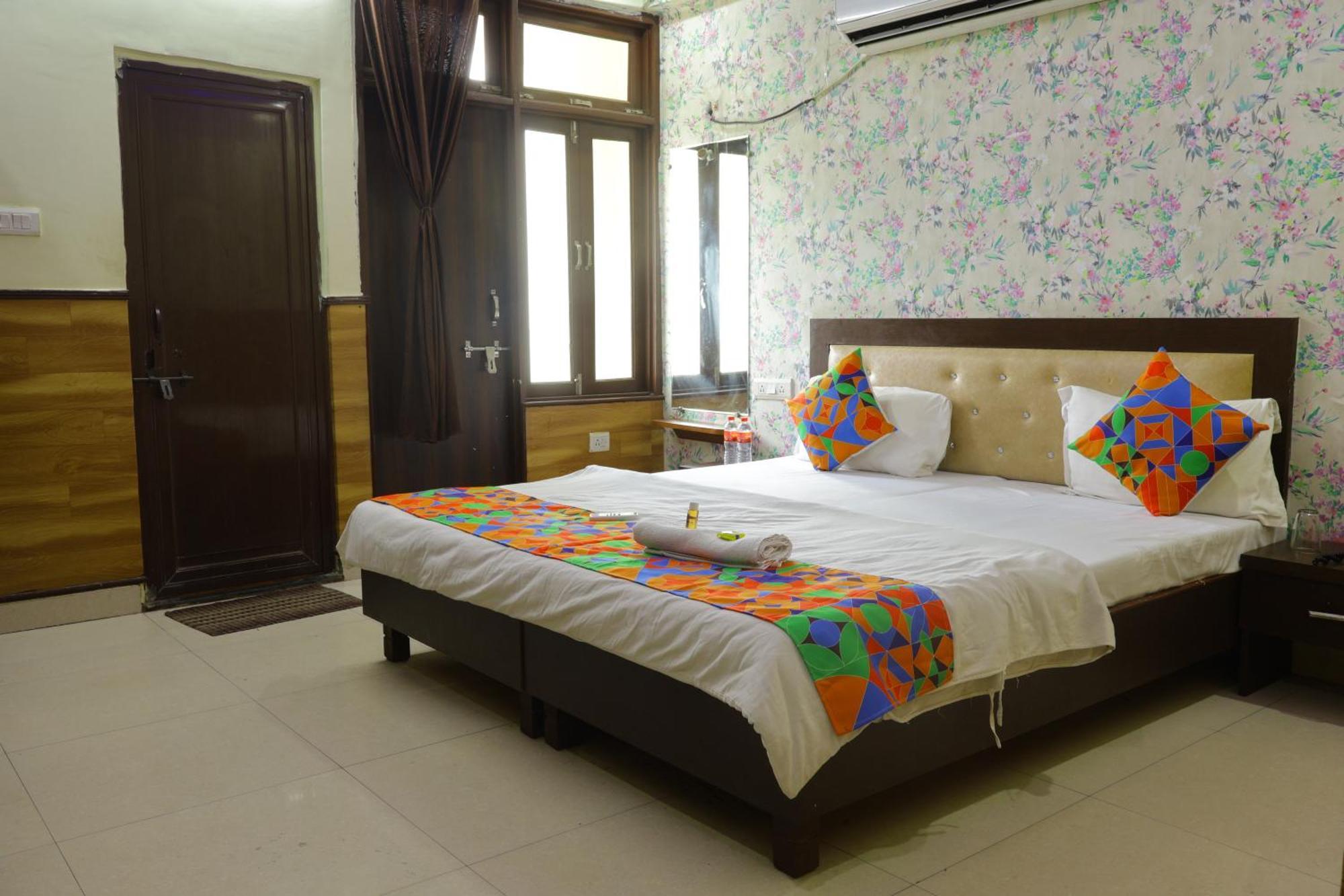 Trpotels Subhmagal Gwalior Extérieur photo